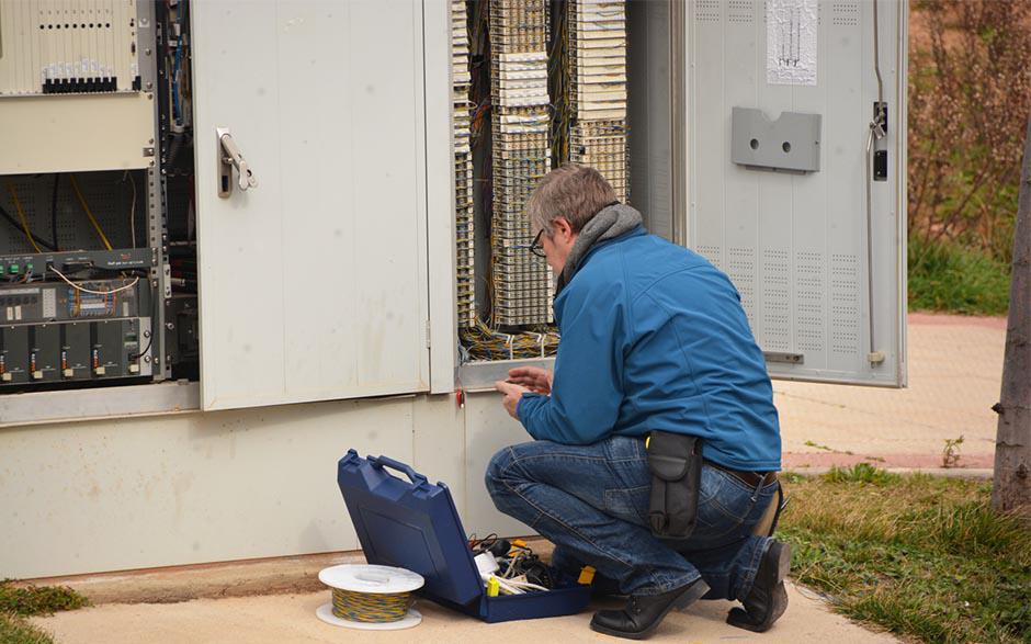 électricien courant faible Paris 1