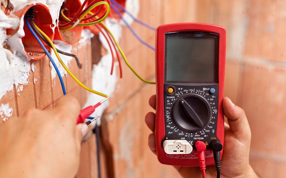 électricien courant faible Paris 1